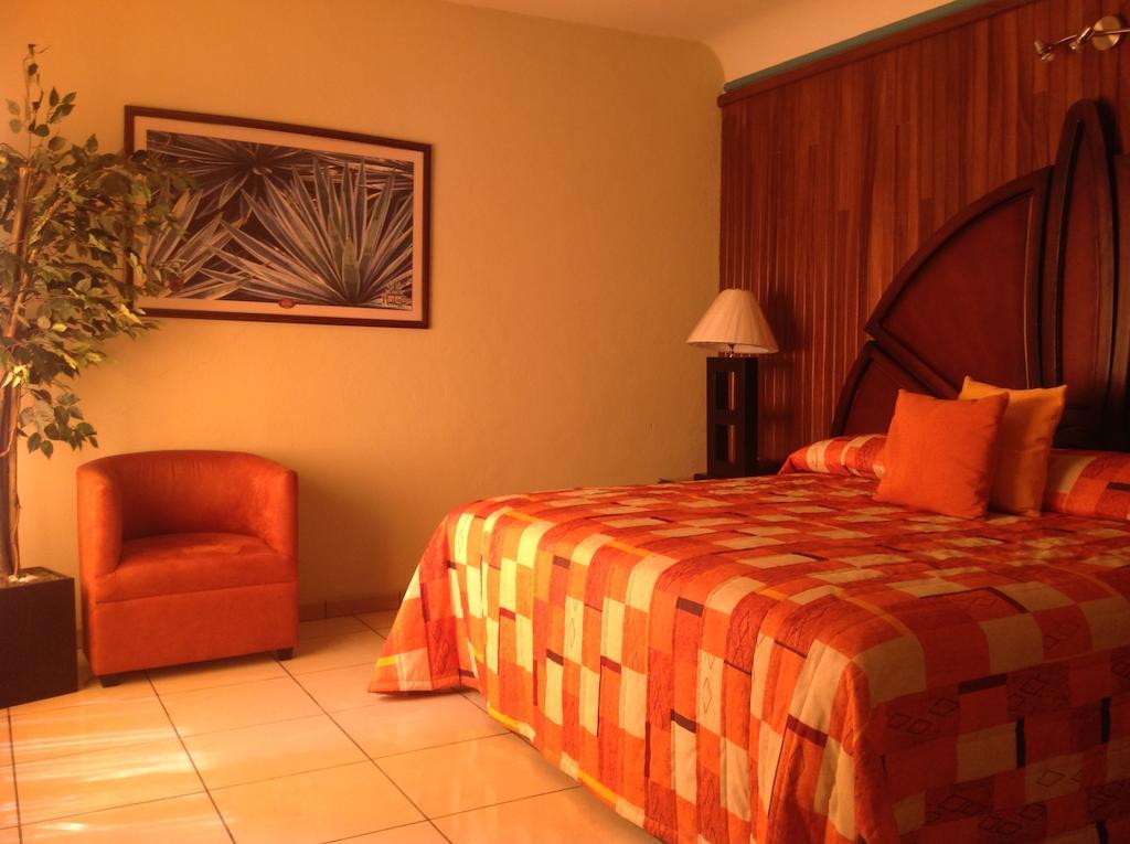 Hotel Plaza Rubio Amatitan 객실 사진